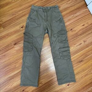 Abercrombie & Fitch Women’s Khaki Cargo Pants